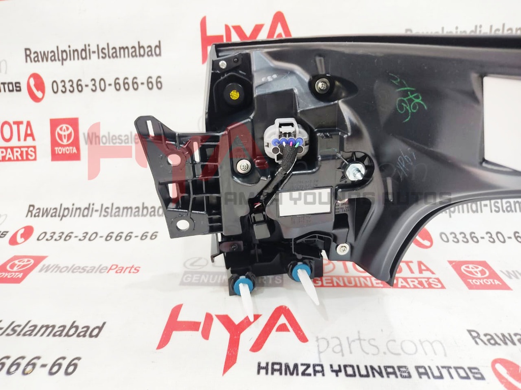 LAMP ASSY, REAR COMBINATION, LH