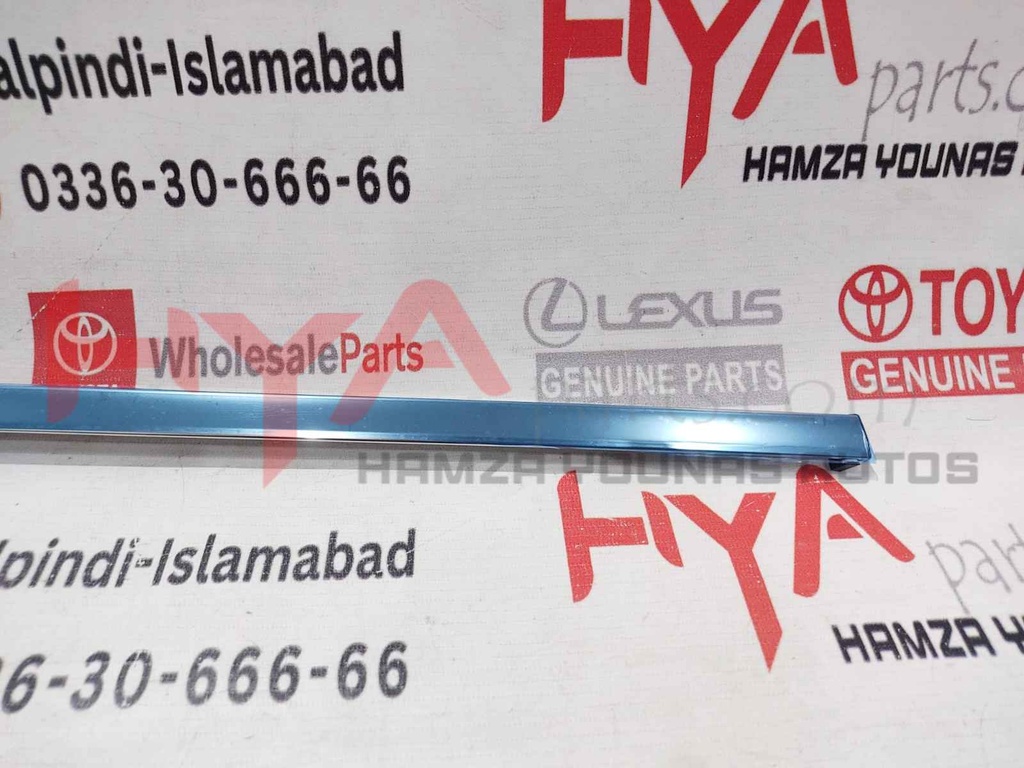 MOULDING, FRONT DOOR WINDOW FRAME, UPPER LH