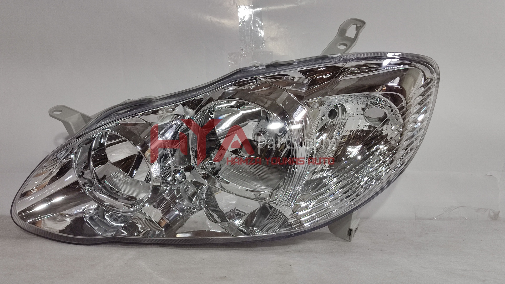 [TYC 20-A490-05-6B] HEAD LIGHT COROLLA 2006 LH