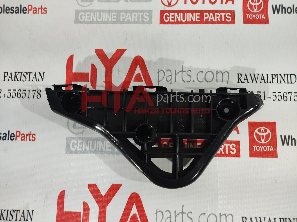 RETAINER, FRONT BUMPER SIDE, RH (BUMPER SPACER)