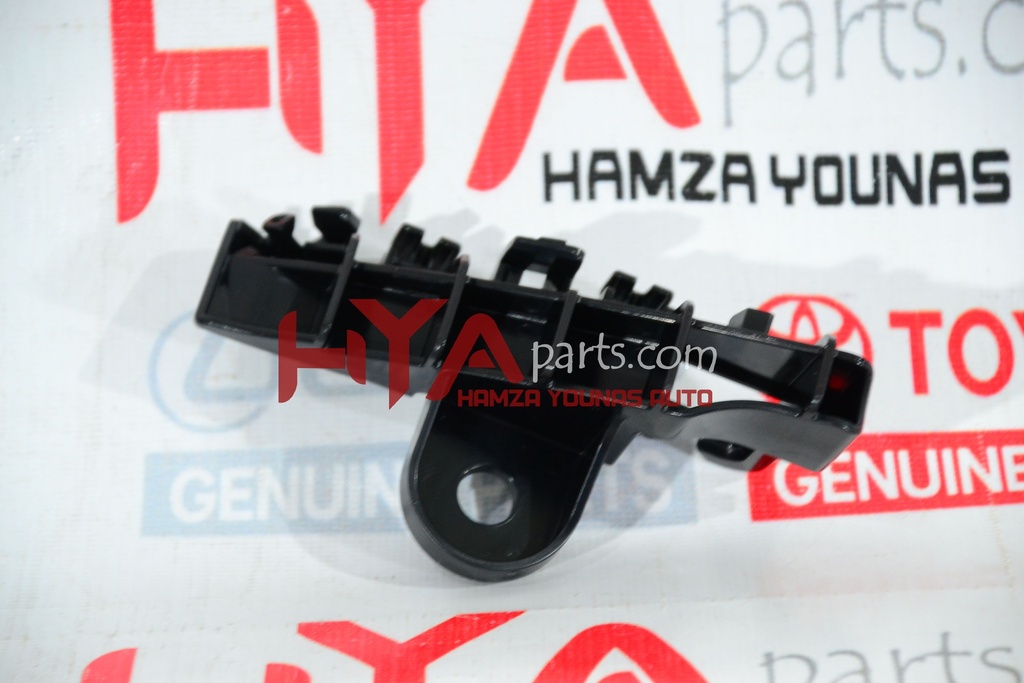 RETAINER, REAR BUMPER, UPPER LH