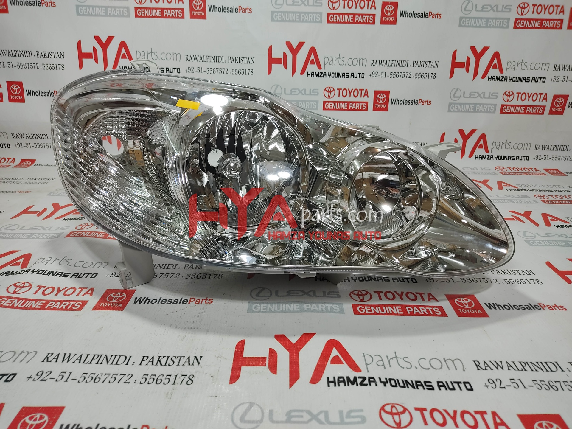 [81130-02300] UNIT ASSY, HEADLAMP, RH (HEAD LIGHT)