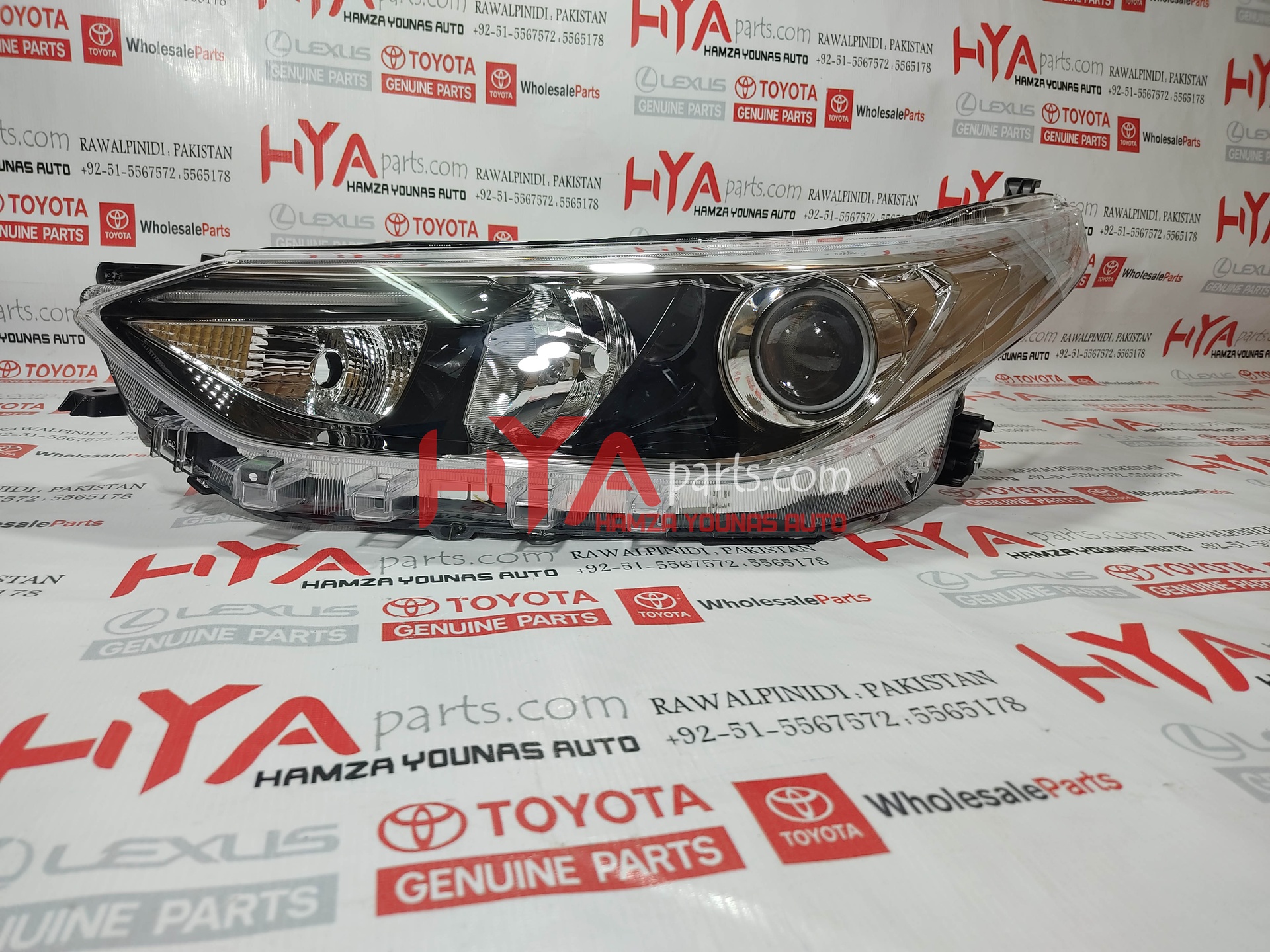 [81170-0DF50] UNIT ASSY, HEADLAMP, LH (HEAD LIGHT)