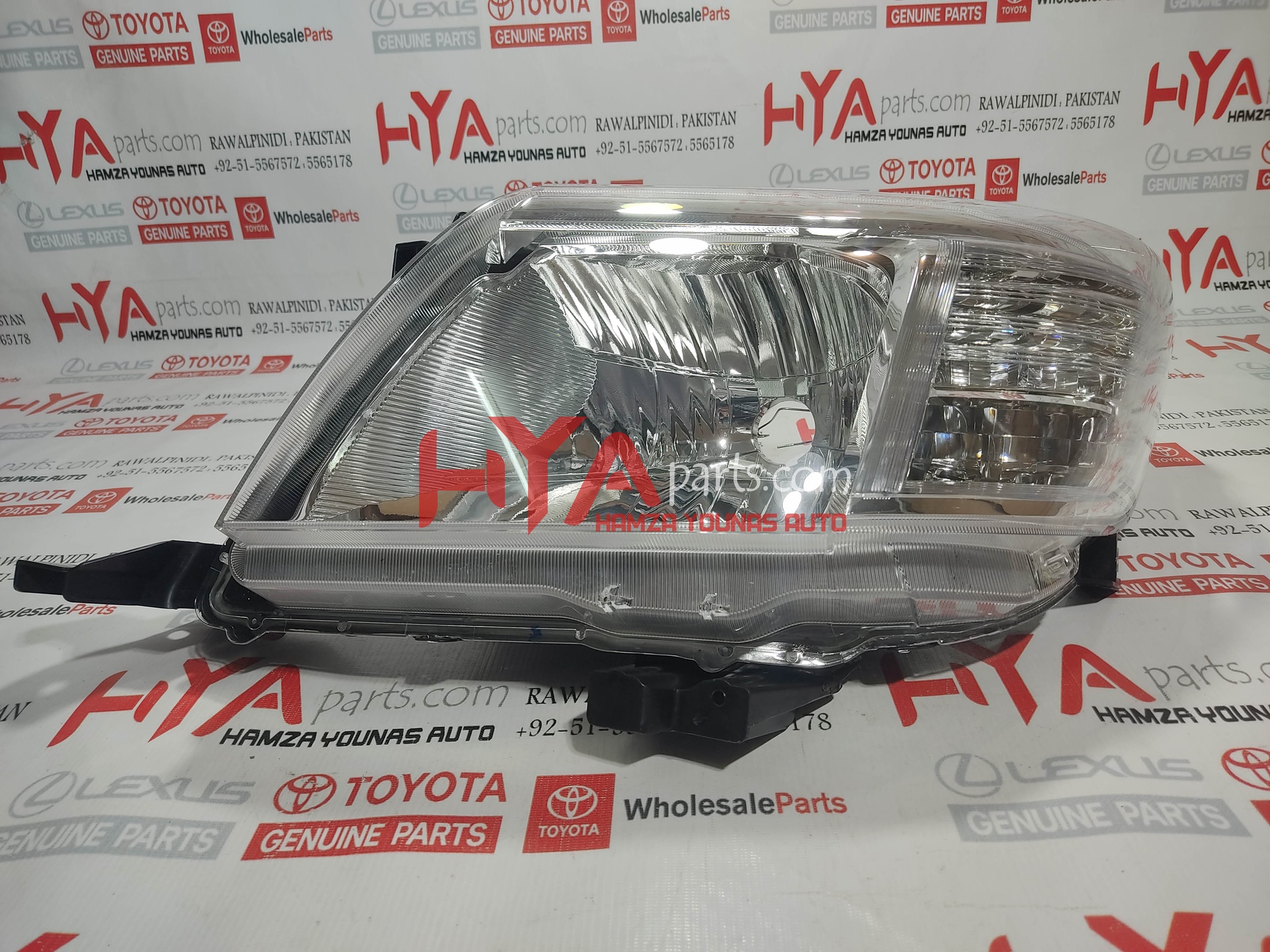 [81170-0K370] UNIT ASSY, HEADLAMP, LH