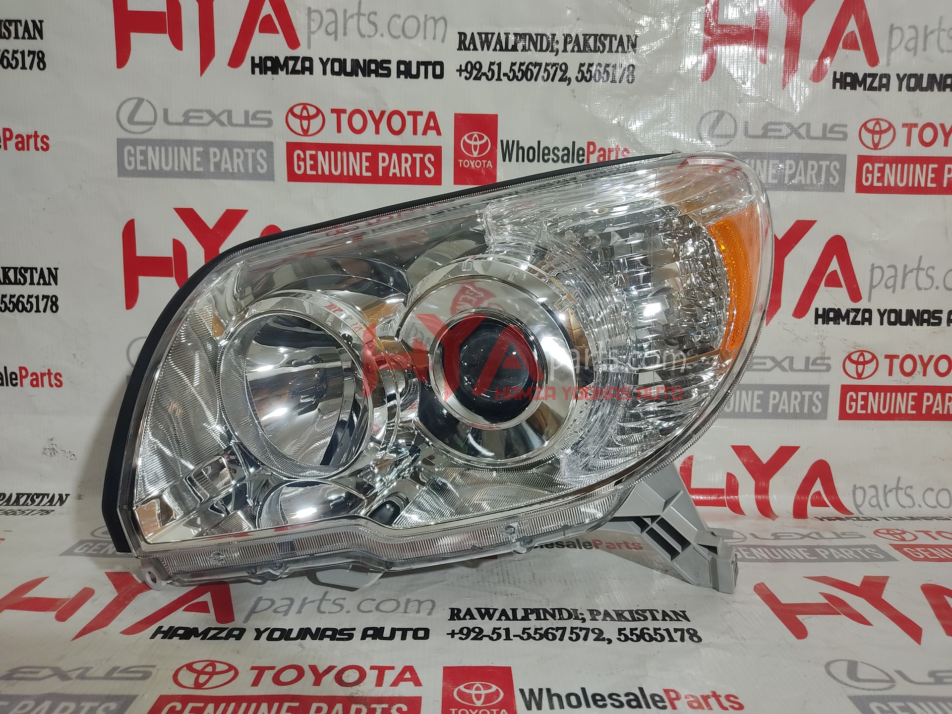 [81170-35431] UNIT ASSY, HEADLAMP, LH (HEAD LIGHT)