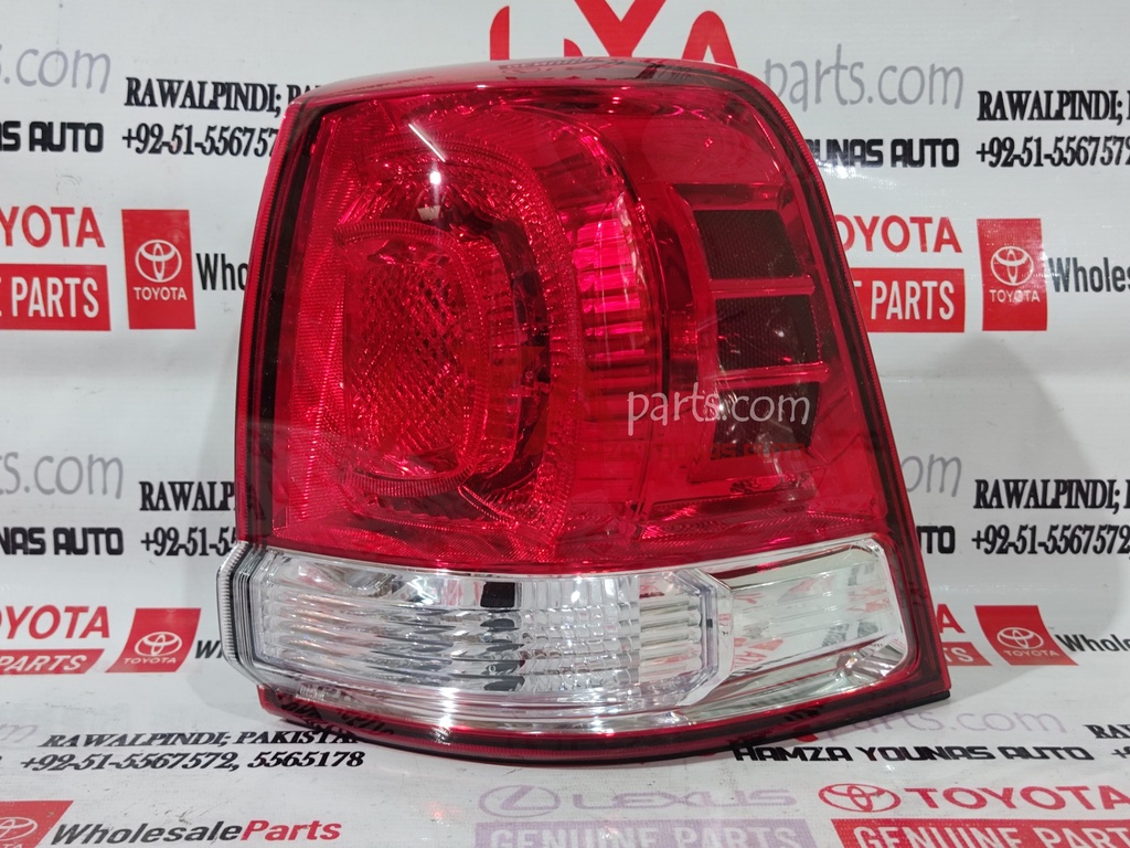 LENS &amp; BODY, REAR COMBINATION LAMP, RH (BACK LIGHT)