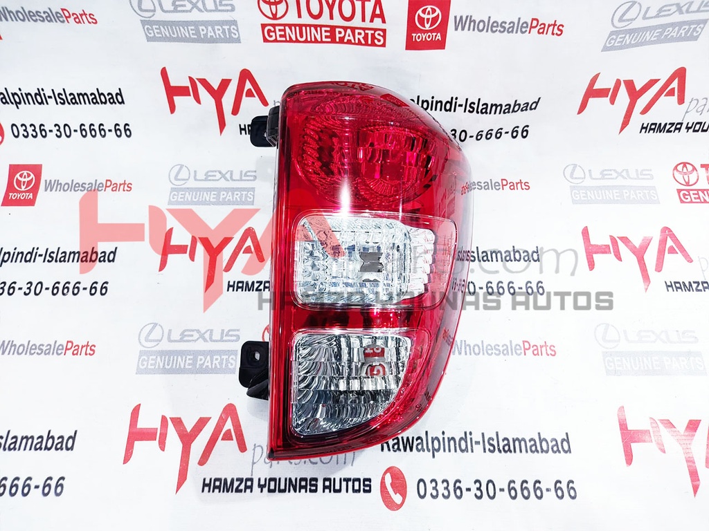 LENS &amp; BODY, REAR COMBINATION LAMP, RH (BACK LIGHT)