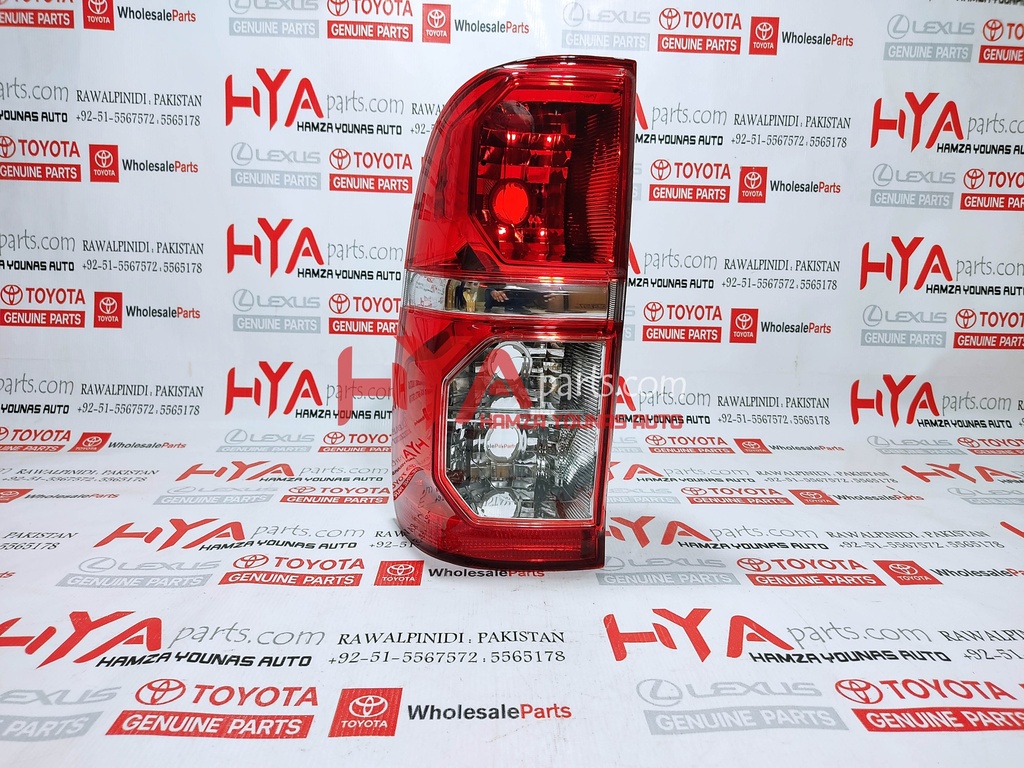 LENS &amp; BODY, REAR COMBINATION LAMP, LH