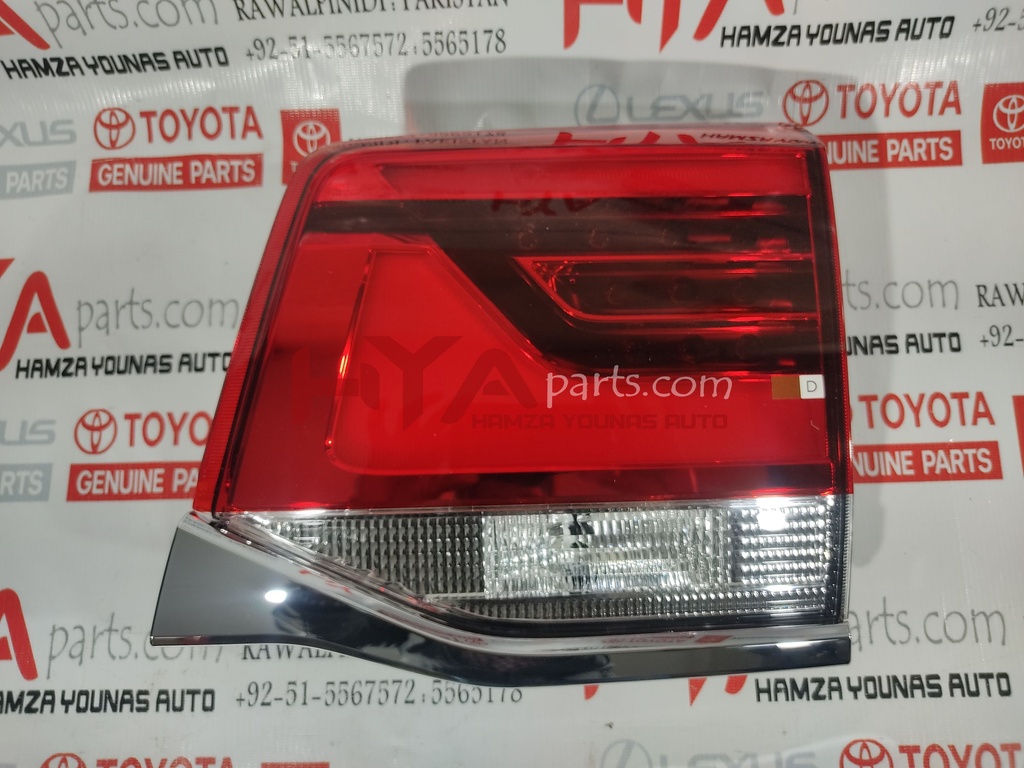 LENS AND BODY, REAR LAMP, RH (BACK LIGHT)