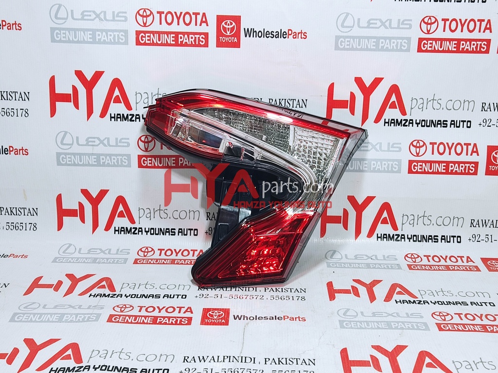 LENS AND BODY, REAR LAMP, RH (BACK LIGHT)