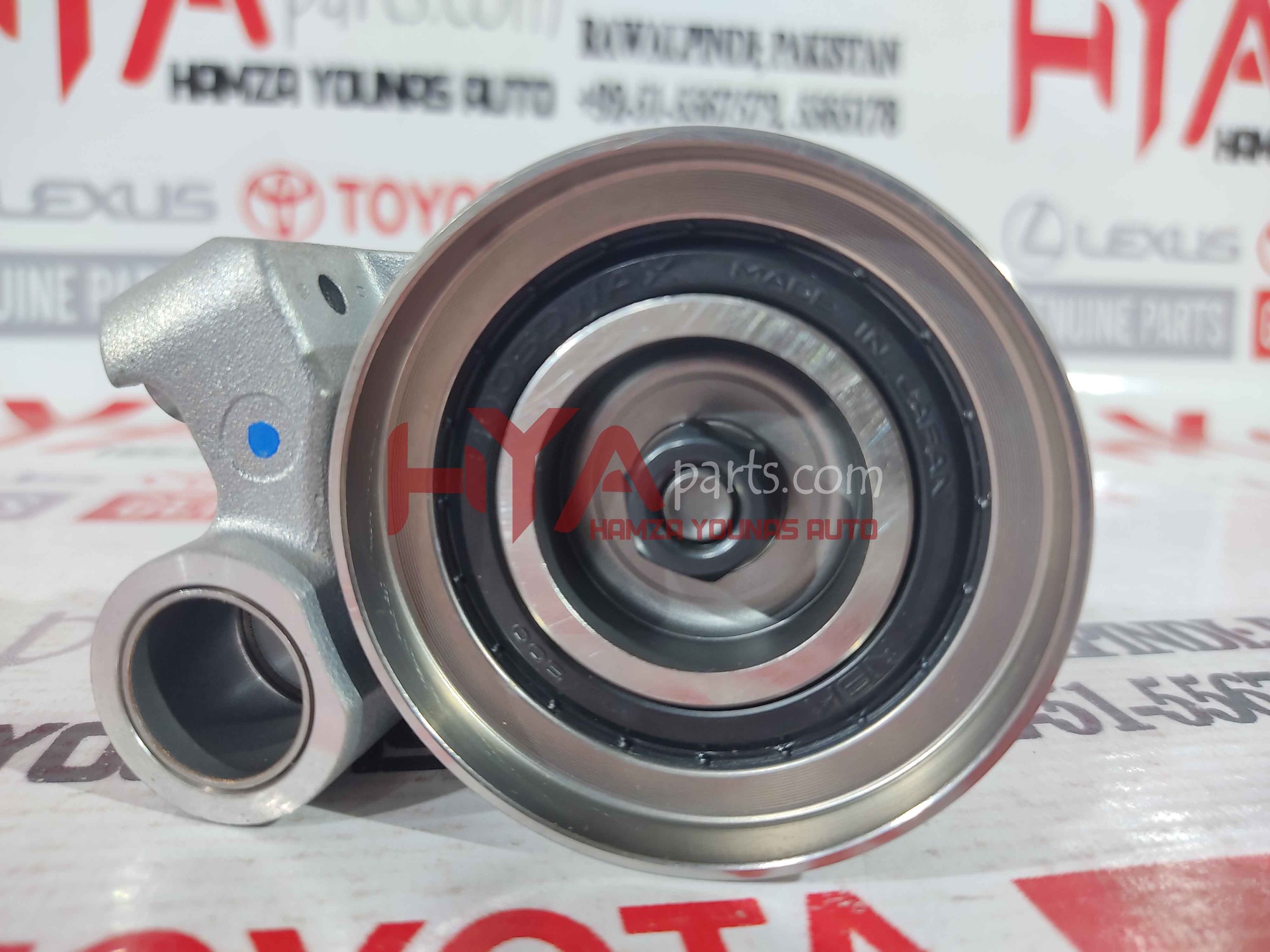 [13505-17020] IDLER SUB-ASSY, TIMING BELT, NO.1 (TIMING BEARING)