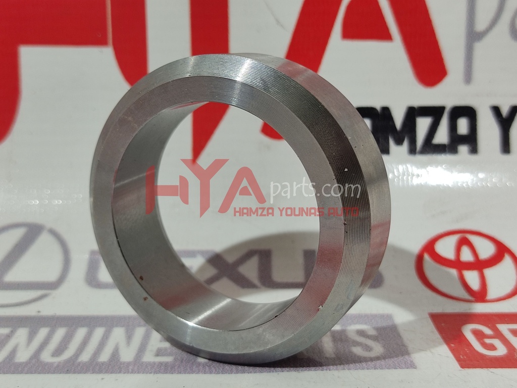 RETAINER, REAR AXLE BEARING, INNER RH
