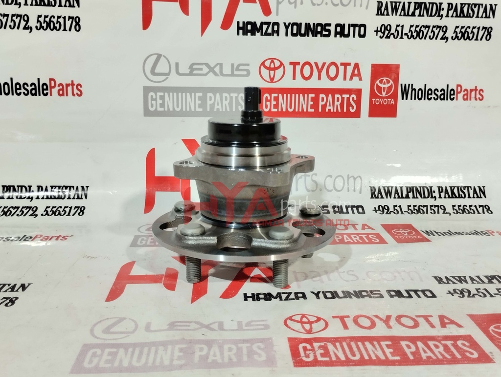 HUB &amp; BEARING ASSY, REAR AXLE, RH