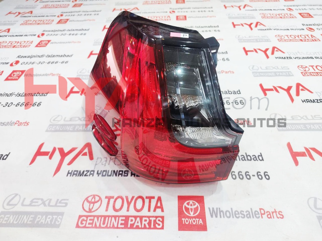 LENS &amp; BODY, REAR COMBINATION LAMP, LH