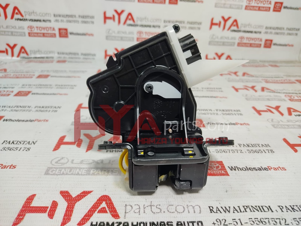 LOCK ASSY, BACK DOOR, W/COURTESY LAMP SWITCH