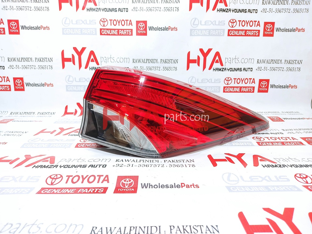 LENS &amp; BODY, REAR COMBINATION LAMP, RH (BACK LIGHT)