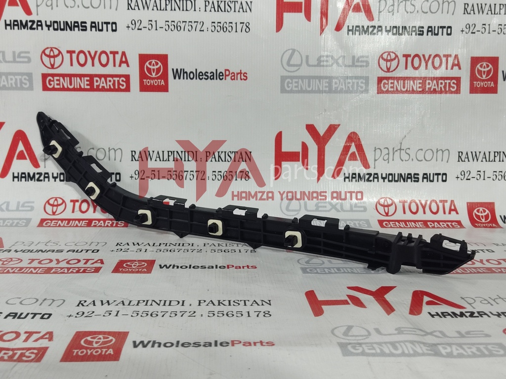 RETAINER, REAR BUMPER SIDE, LH (BUMPER SPACER)