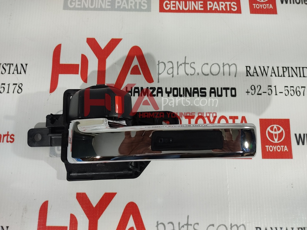 DOOR HANDLE INNER FR RH