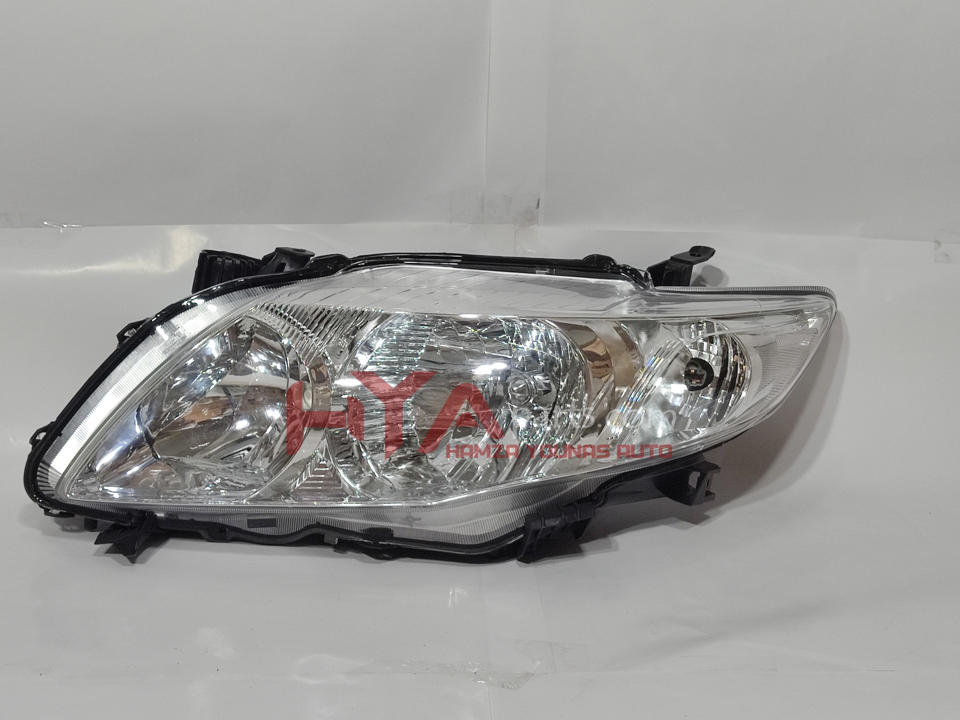 [DP 112-1122L] HEAD LIGHT COROLLA 2010