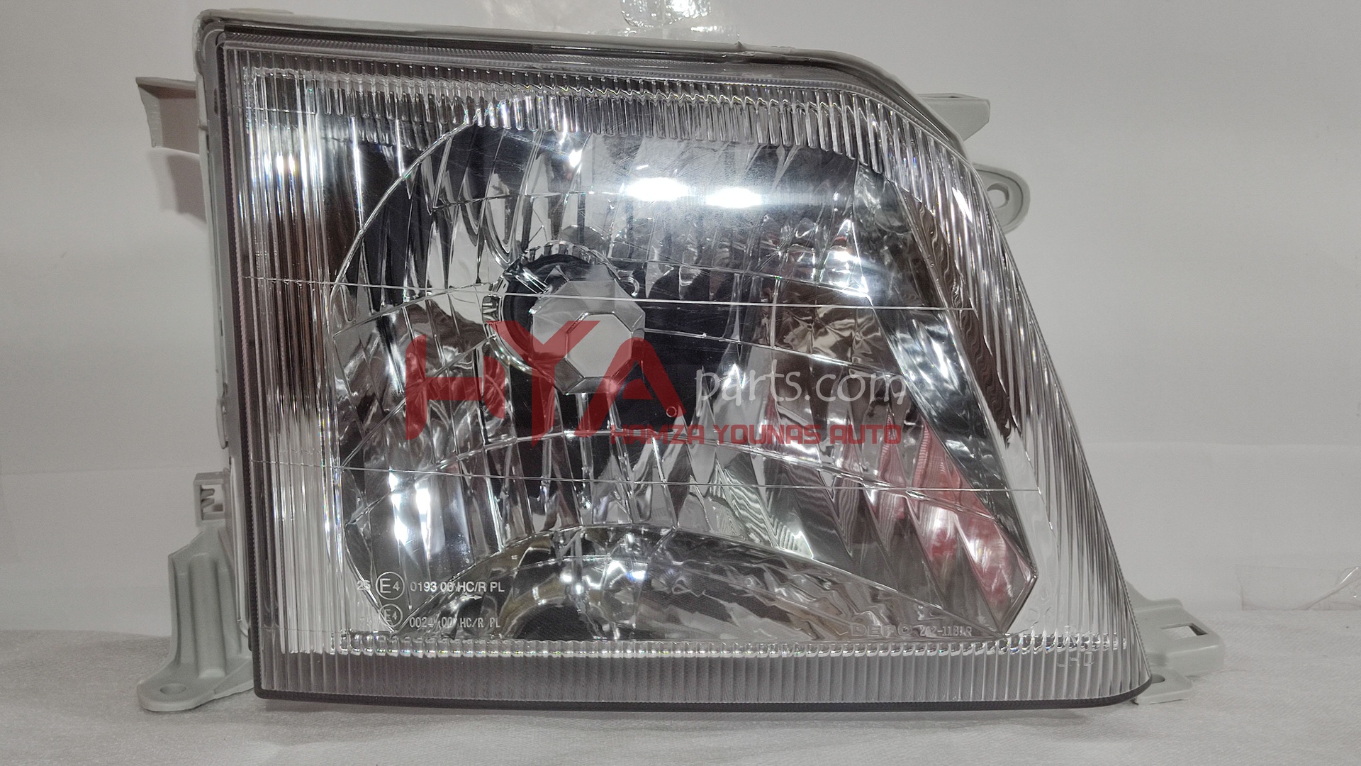 [DP 212-11B1R] HEAD LIGHT PRADO 2001 RH