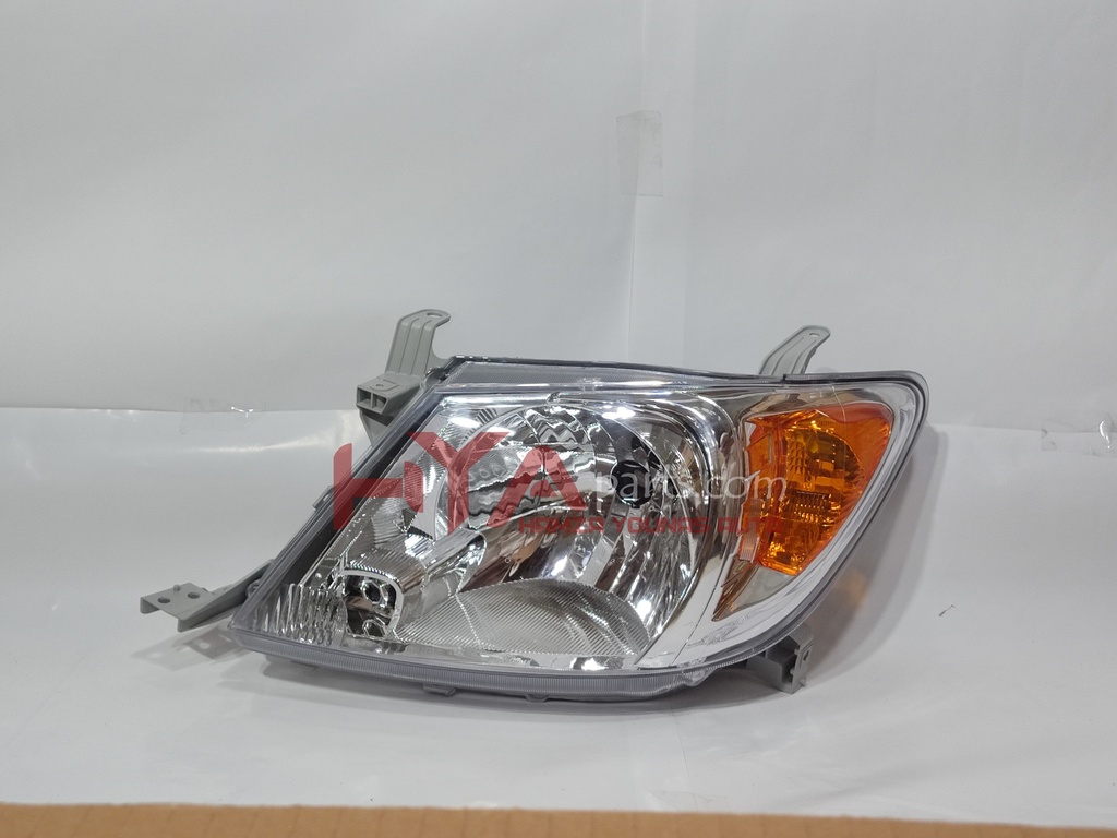 HEAD LIGHT VIGO LH