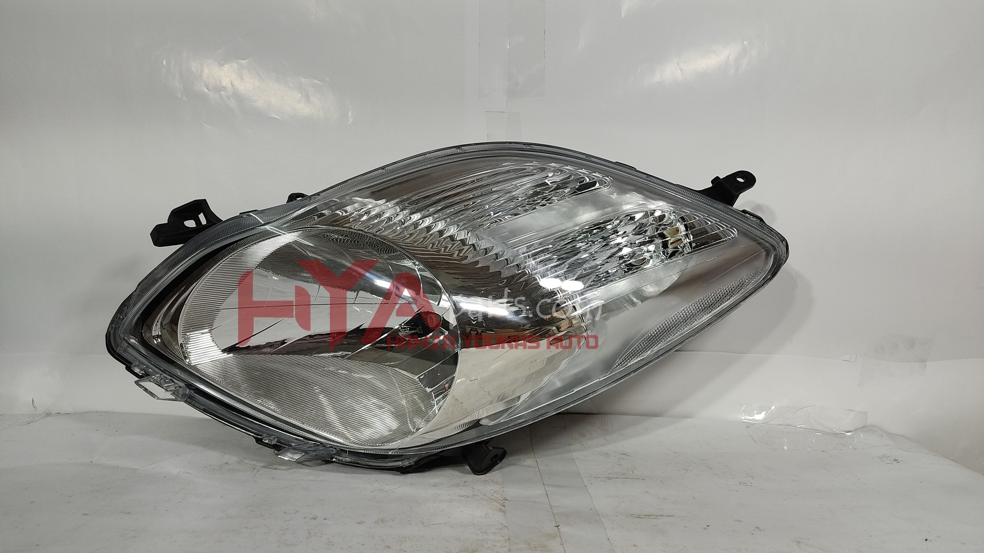 [DP 212-11P3L] HEAD LIGHT VITZ 2009 LH