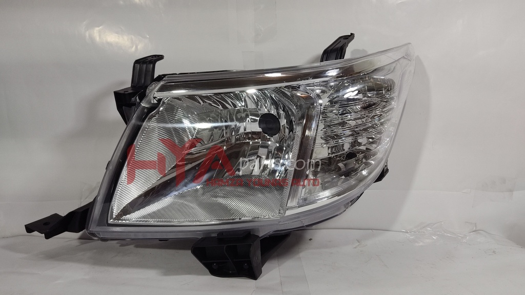 HEAD LIGHT VIGO CHAMP LH