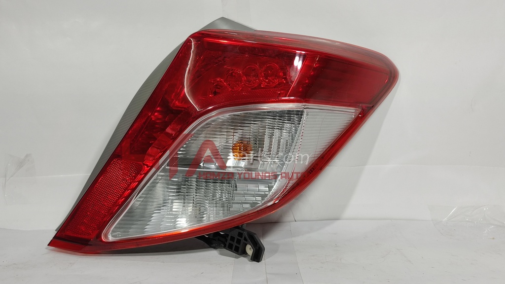 BACK LIGHT VITZ 2012 RH