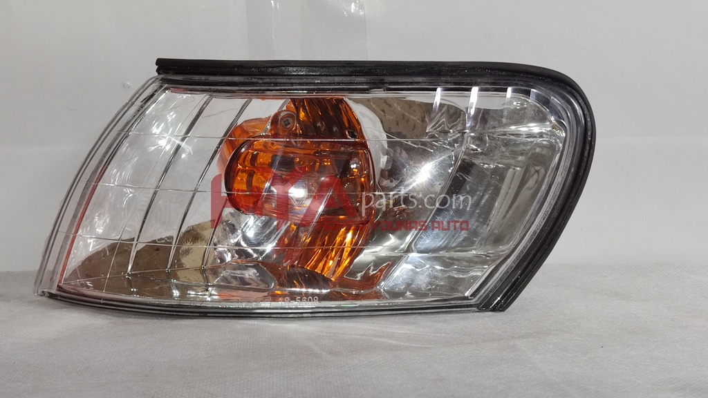 [TYC 18-5607-00-6B] PARKING LIGHT EE-100 RH