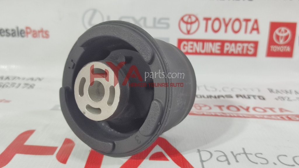 [48725-0D120] BUSH, REAR AXLE CARRIER, RH