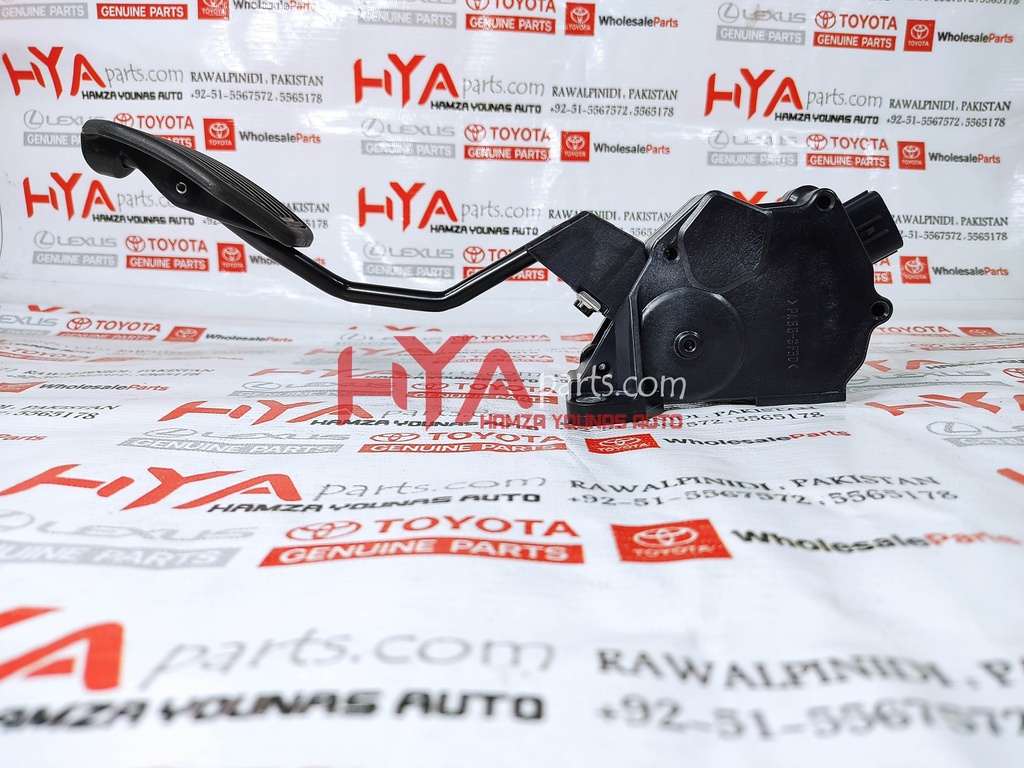 [78110-02042] ROD ASSY, ACCELERATOR PEDAL(W/SENSOR)