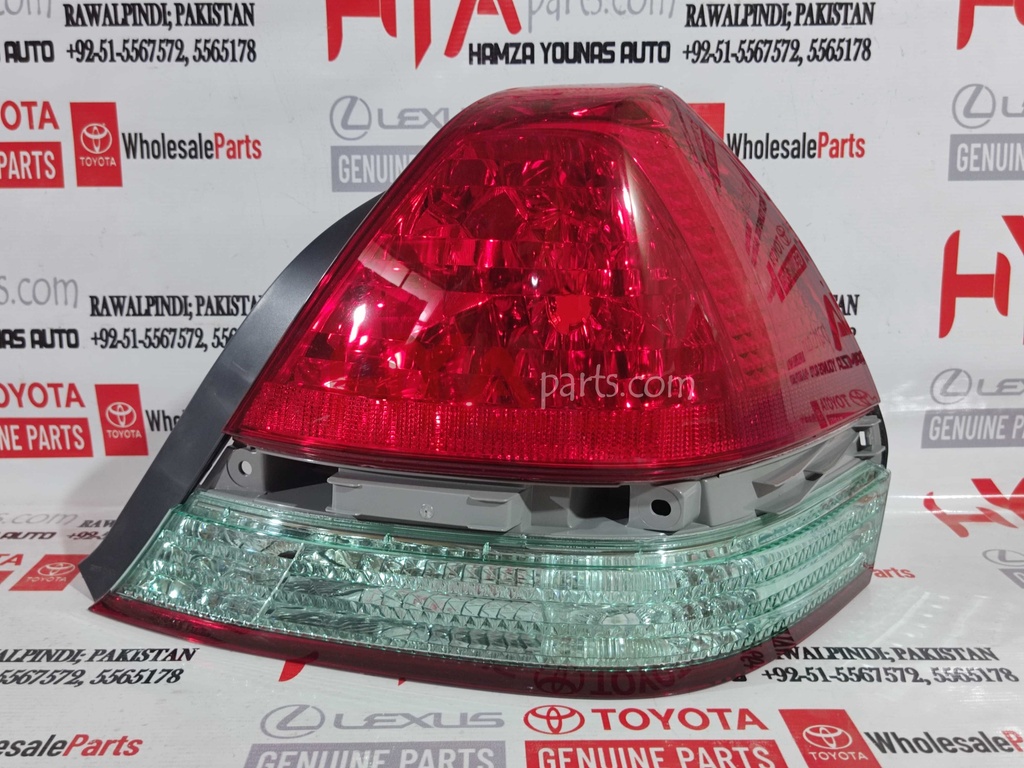 [81551-2A150] LENS &amp; BODY, REAR COMBINATION LAMP, RH (BACK LIGHT)