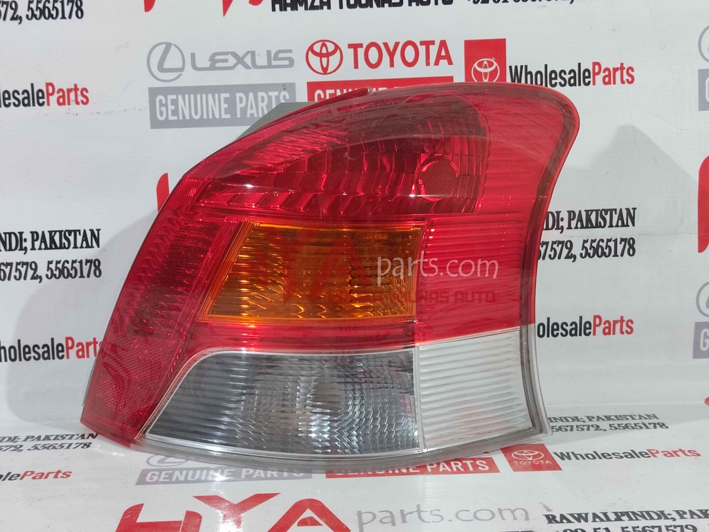 [81551-52730] LENS &amp; BODY, REAR COMBINATION LAMP, RH (BACK LIGHT)