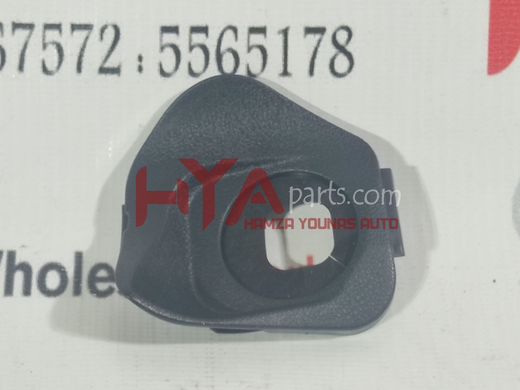 [45186-30180-C0] COVER, STEERING WHEEL, LOWER NO.2