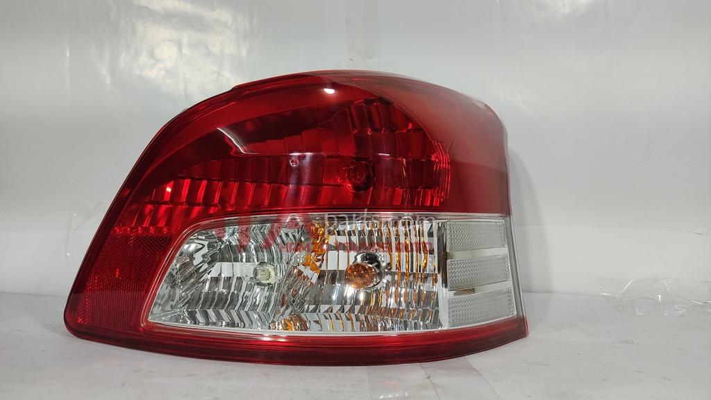 [DP 212-19P5R-AE] REAR LIGHT BELTA RH