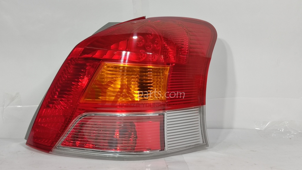 [DP 212-19T3R] BACK LIGHT VITZ 2009 RH